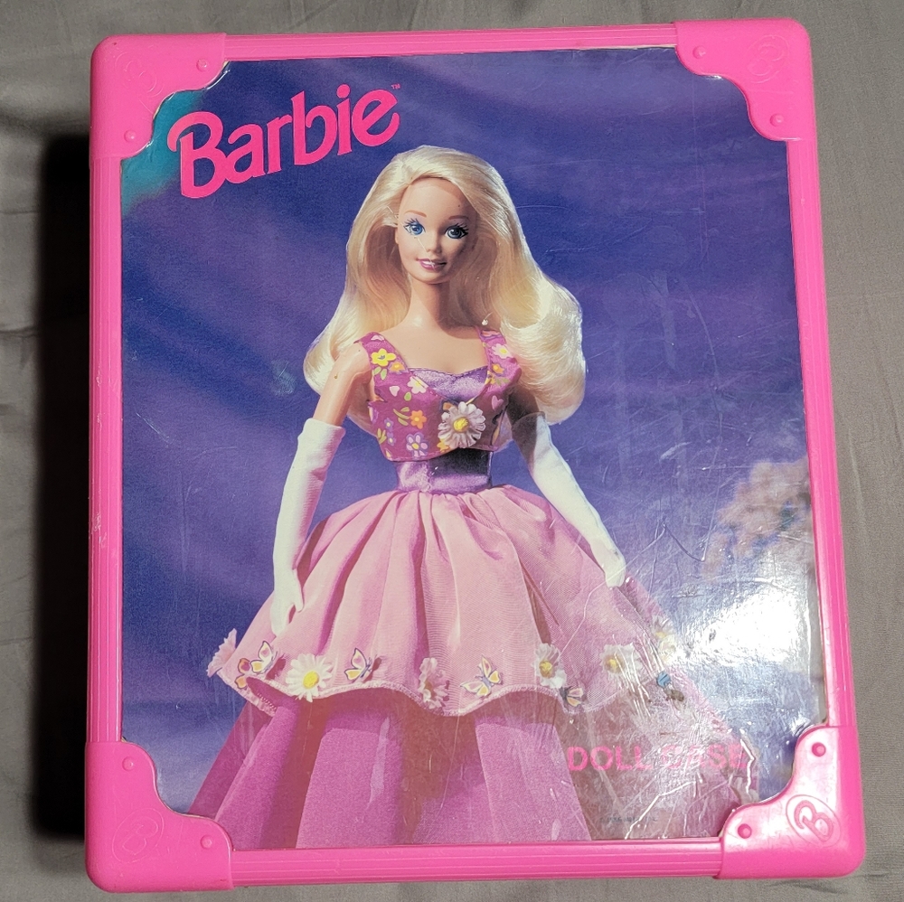 Vintage Barbie Carying Case